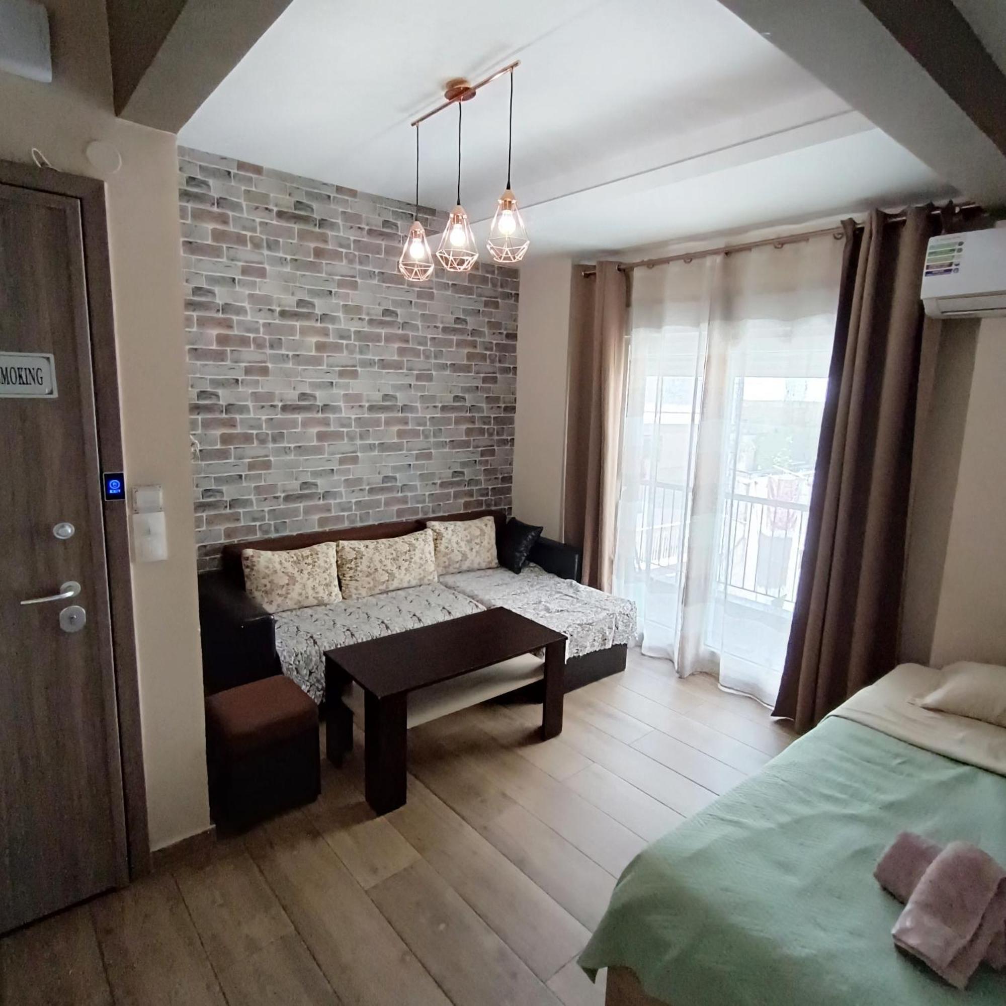 Rotonda Citycenter Two Rooms Apart.New Renovated! سالونيك المظهر الخارجي الصورة